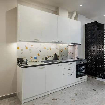 Daire Luxury Downtown α3